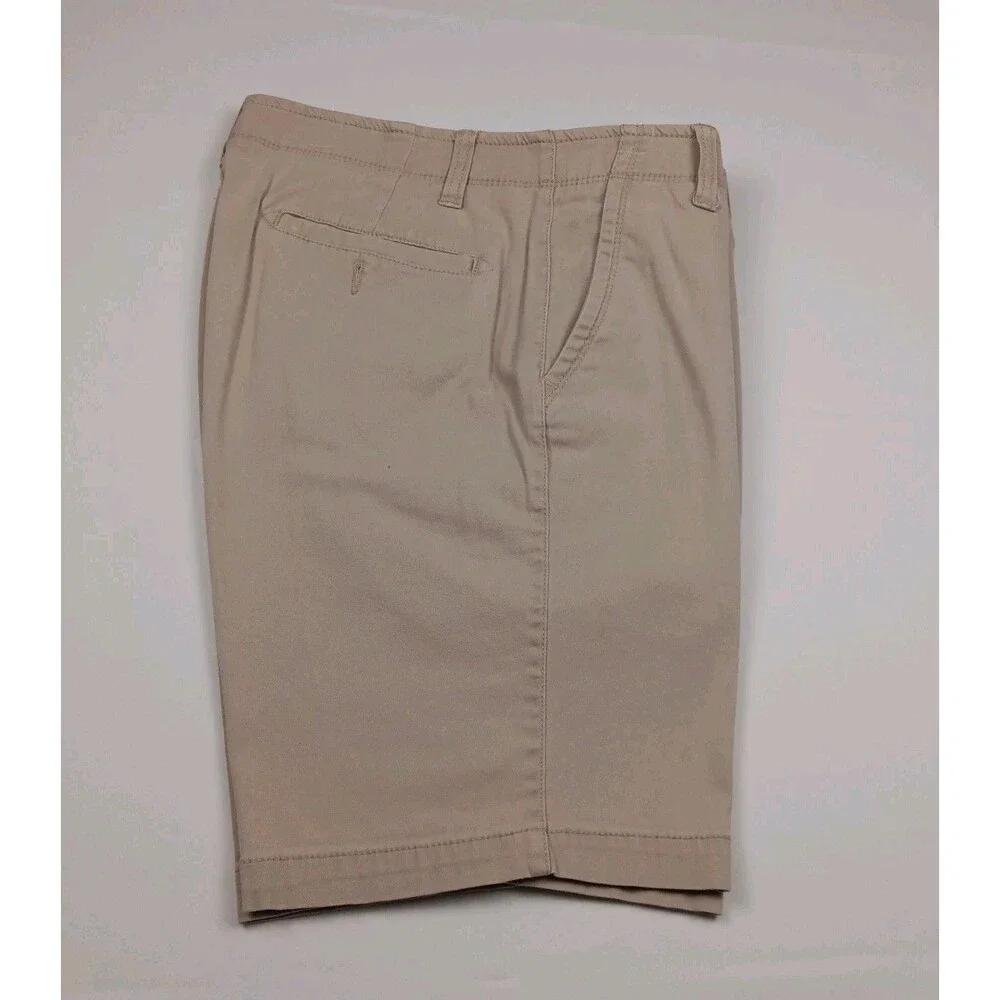Rustler Iron Flex Mens Size 32 Stretch Khaki Tan Flat Front Casual Shorts